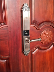 Cách sử dụng khóa cửa vân tay đảm bảo an toàn và lâu bền nhất